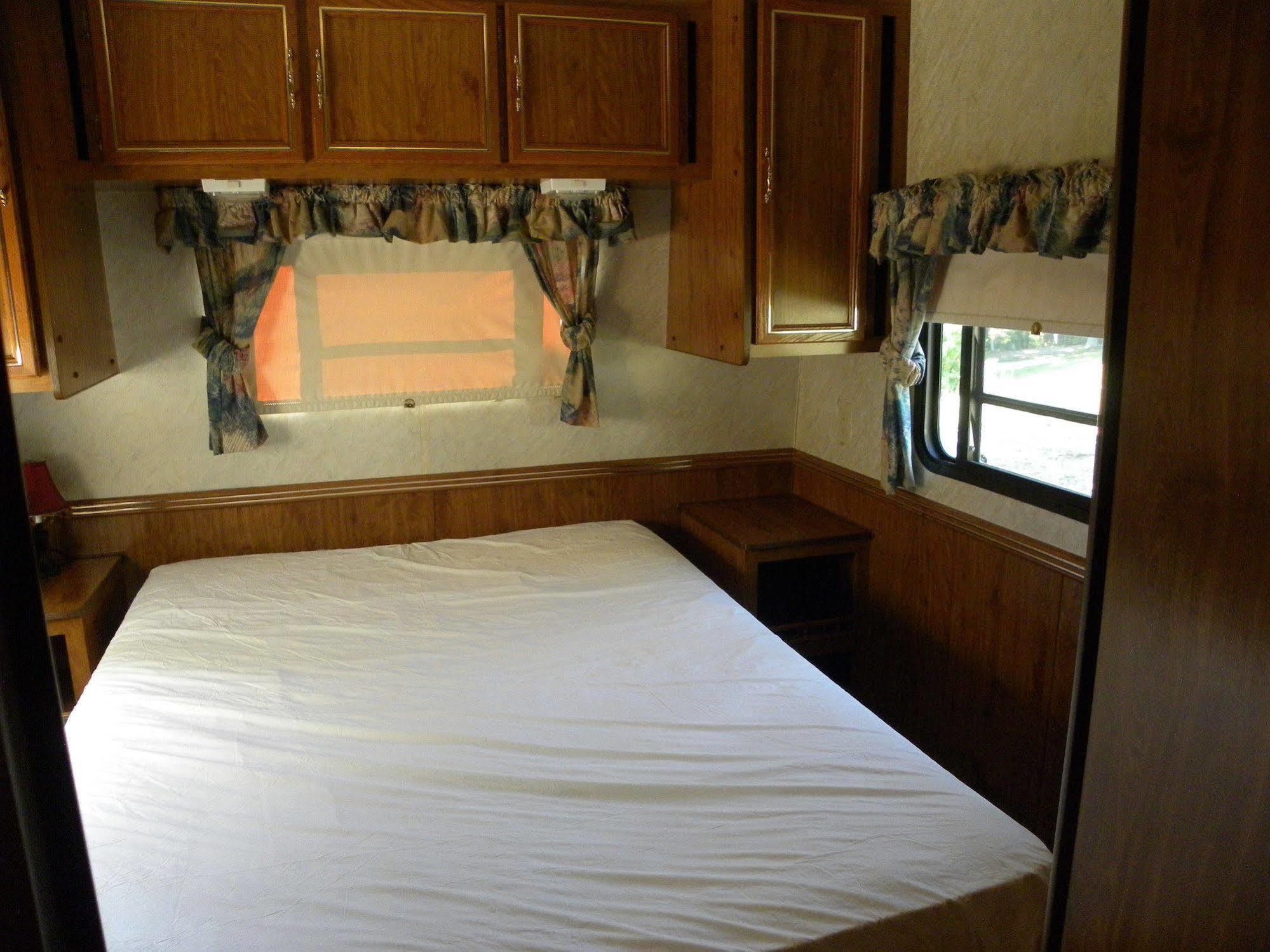Countryside Campground Apartment Mogadore Екстериор снимка